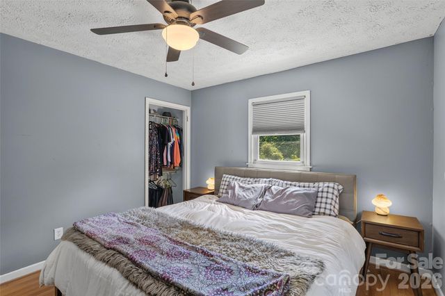 17 Azalea Road, Arden, NC 28704