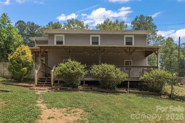 17 Azalea Road, Arden, NC 28704