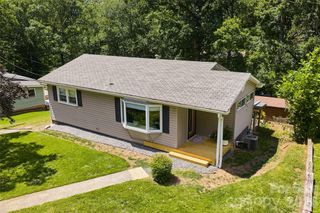 17 Azalea Road, Arden, NC 28704