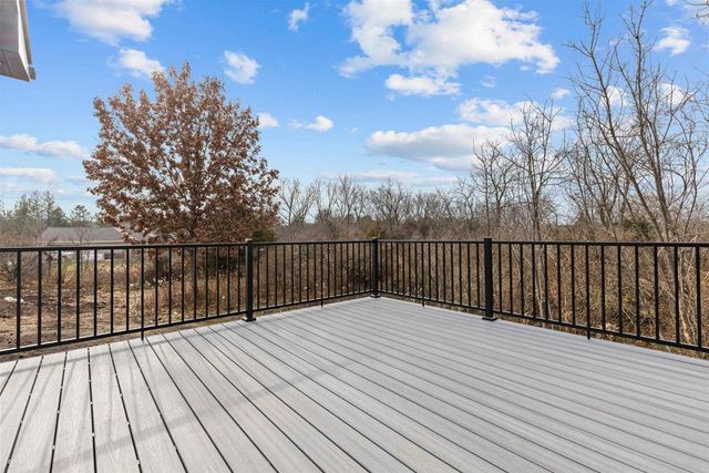 5611 N Vista Lane #5611, Janesville, WI 53548