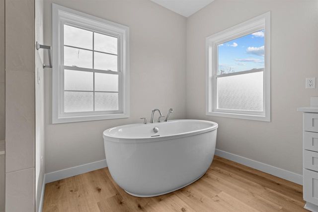 5611 N Vista Lane #5611, Janesville, WI 53548