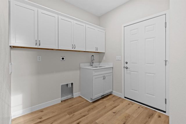 5611 N Vista Lane #5611, Janesville, WI 53548