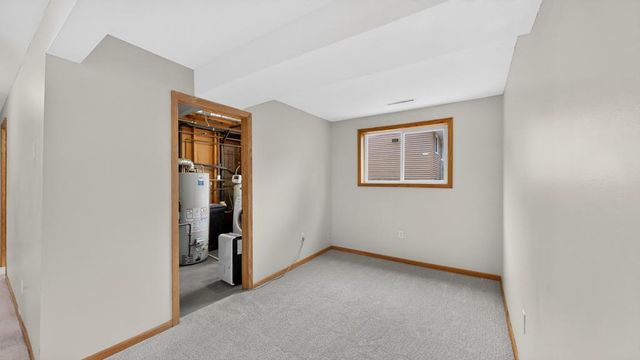 3015 4th Avenue NW, Rochester, MN 55901