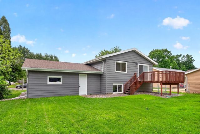 3015 4th Avenue NW, Rochester, MN 55901
