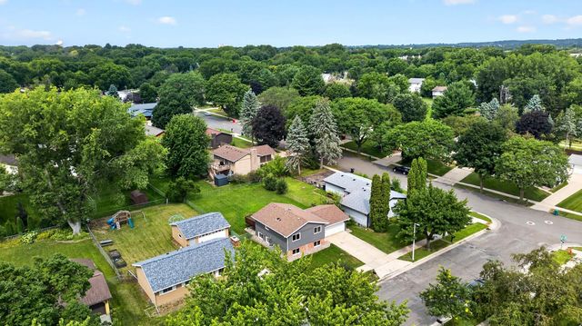 3015 4th Avenue NW, Rochester, MN 55901