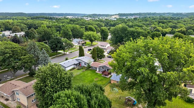3015 4th Avenue NW, Rochester, MN 55901