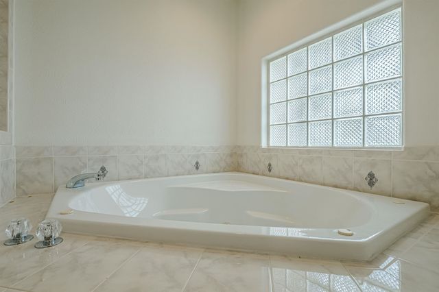 2548 Moonridge Drive, Grand Junction, CO 81505