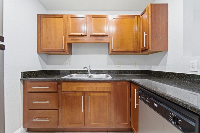 1928 CONWAY ROAD 19, Orlando, FL 32812