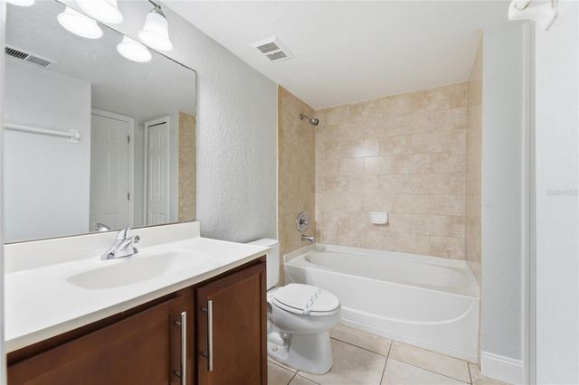 1928 CONWAY ROAD 19, Orlando, FL 32812