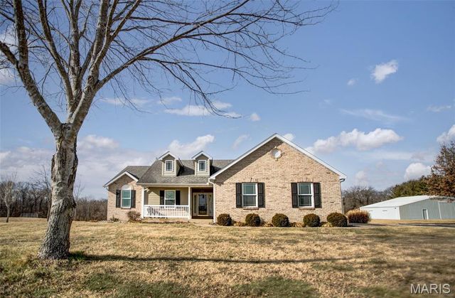 6611 Quercus Grove Road, Edwardsville, IL 62025