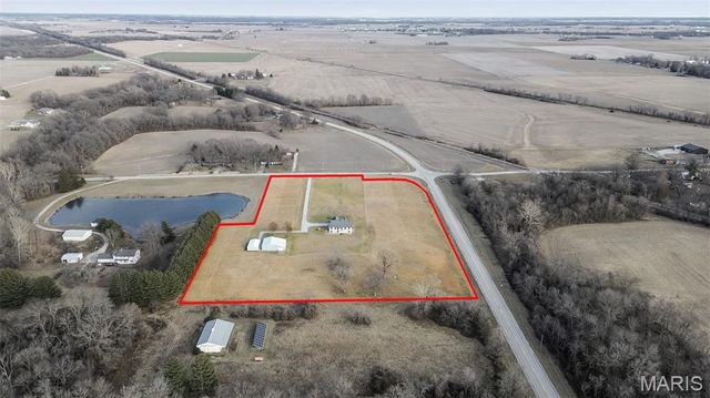 6611 Quercus Grove Road, Edwardsville, IL 62025