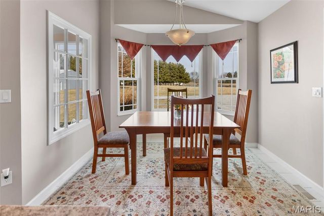 6611 Quercus Grove Road, Edwardsville, IL 62025