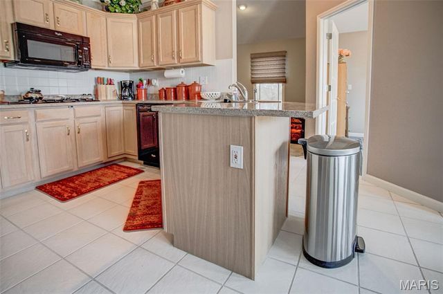 6611 Quercus Grove Road, Edwardsville, IL 62025