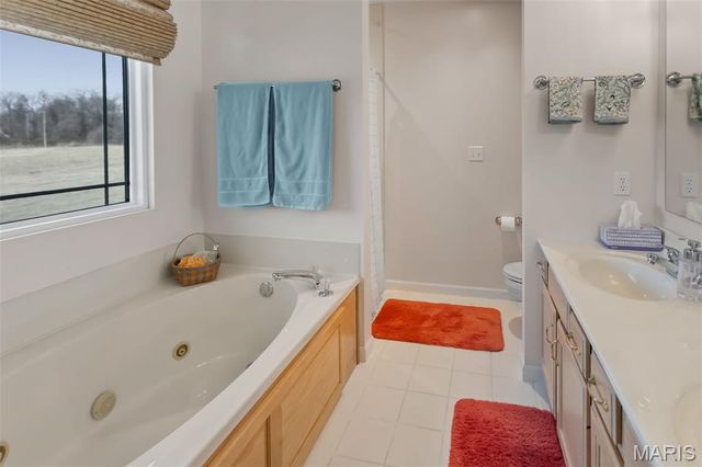 6611 Quercus Grove Road, Edwardsville, IL 62025