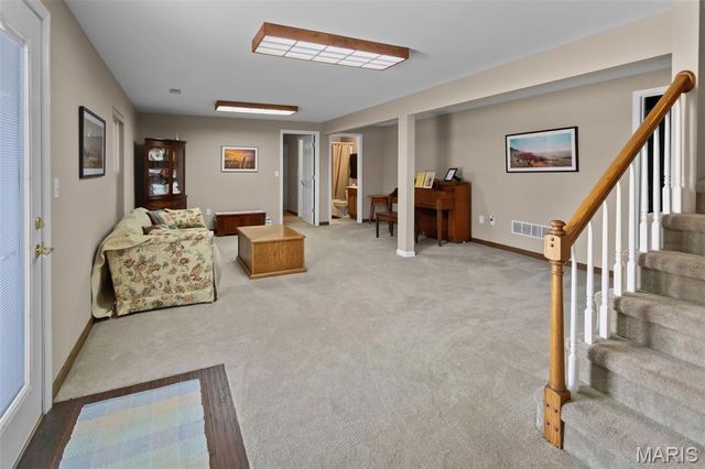 6611 Quercus Grove Road, Edwardsville, IL 62025