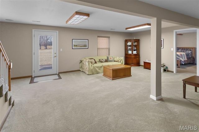 6611 Quercus Grove Road, Edwardsville, IL 62025