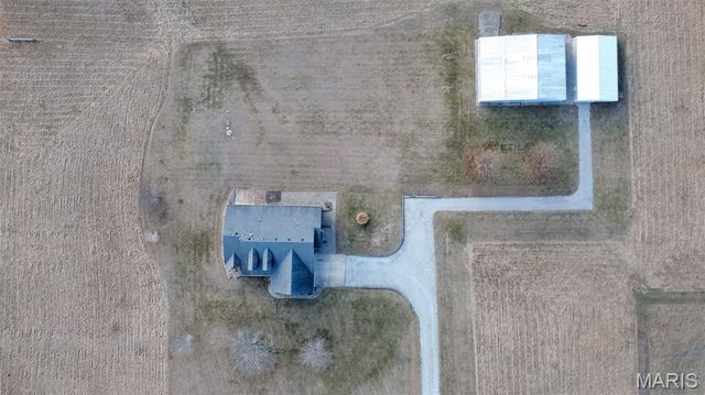 6611 Quercus Grove Road, Edwardsville, IL 62025