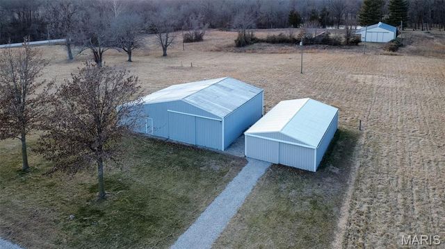 6611 Quercus Grove Road, Edwardsville, IL 62025