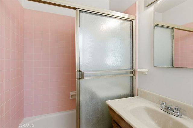 5219 Gundry Avenue, Long Beach, CA 90805