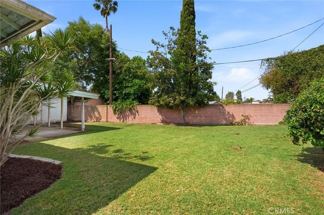 5219 Gundry Avenue, Long Beach, CA 90805