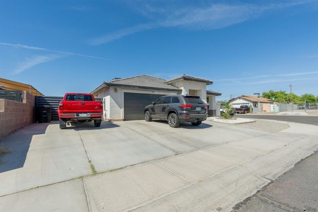 1660 E Constitution St, San Luis, AZ 85336