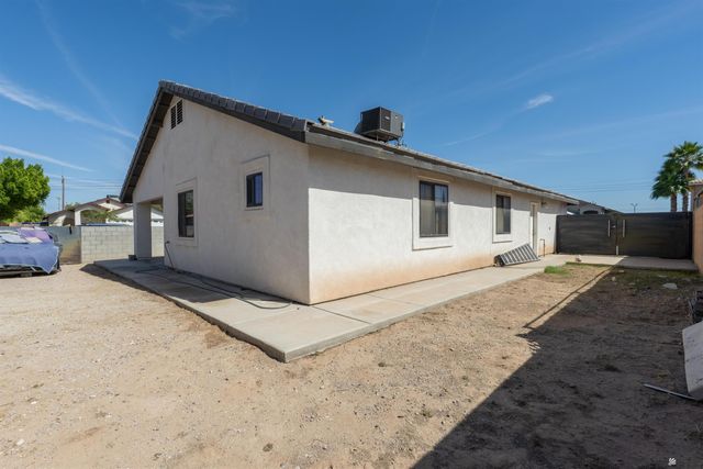 1660 E Constitution St, San Luis, AZ 85336