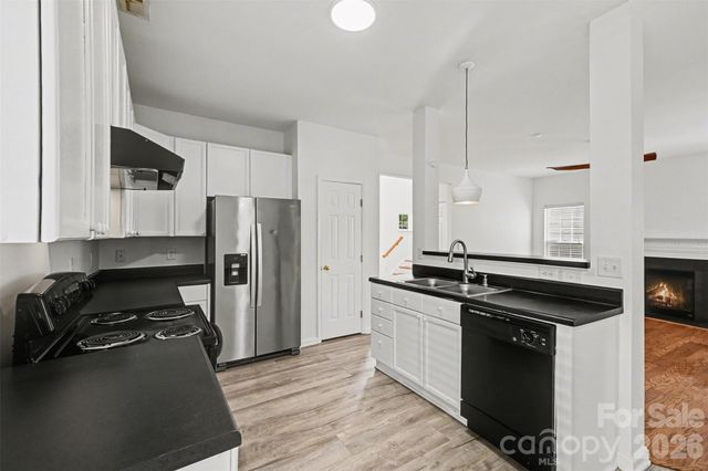 5041 Prosperity Ridge Road, Charlotte, NC 28269