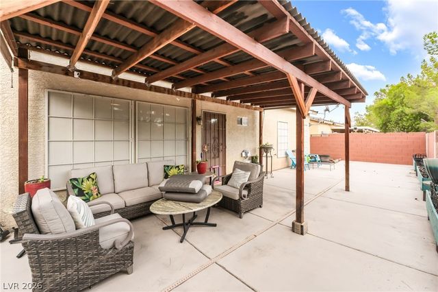 5113 Mambo Vista Avenue, Las Vegas, NV 89108