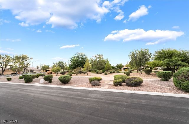 5113 Mambo Vista Avenue, Las Vegas, NV 89108