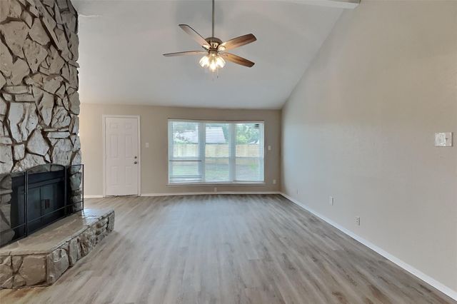 10107 King Ranch Lane, Sugar Land, TX 77498
