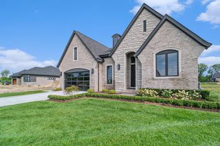 13953 Quail View Drive, Washington Twp, MI 48094