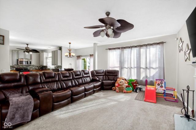 7835 Inishmore Way, Indianapolis, IN 46214