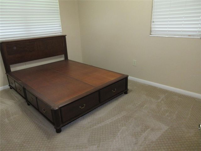 902 N CRYSTAL TERRACE, Plant City, FL 33563
