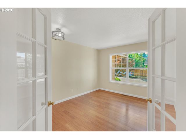 8801 Sw Stono Dr, Tualatin, OR 97062