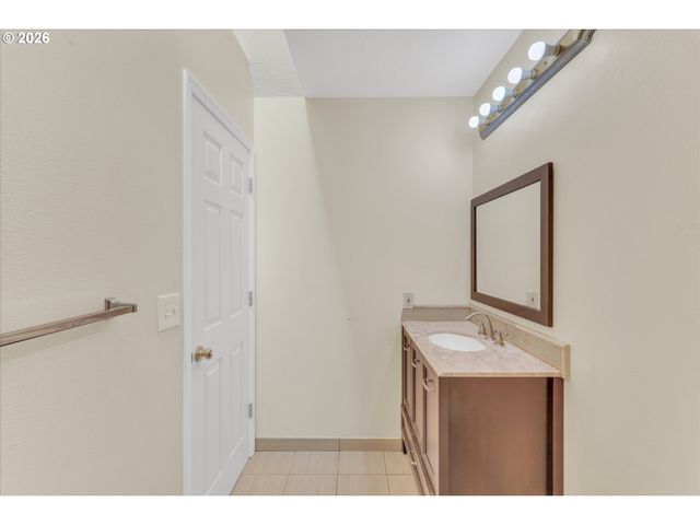 8801 Sw Stono Dr, Tualatin, OR 97062