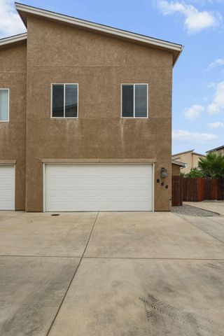 866 Congaree Lane, Redding, CA 96001
