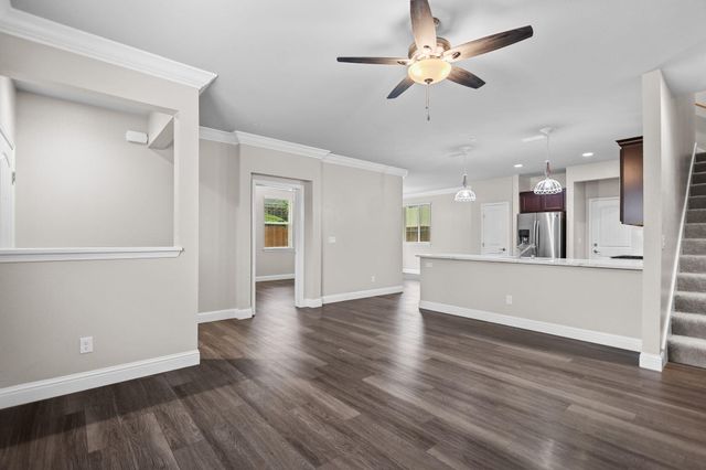 866 Congaree Lane, Redding, CA 96001