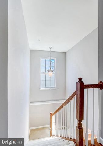 1709 HAYLE DR, Hanover, MD 21076