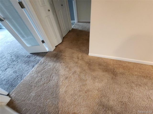 19400 W 11 Mile Road, Lathrup Village, MI 48076