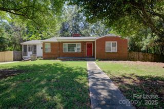 607 W 19th Avenue, Gastonia, NC 28052