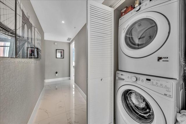 400 Sunny Isles Blvd 718, Sunny Isles Beach, FL 33160