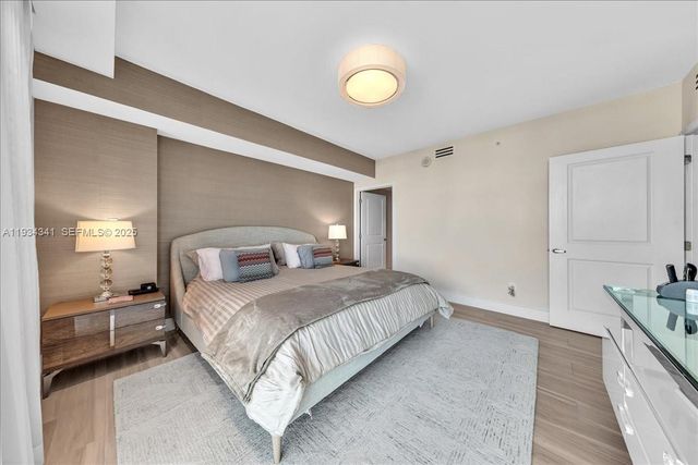 400 Sunny Isles Blvd 718, Sunny Isles Beach, FL 33160