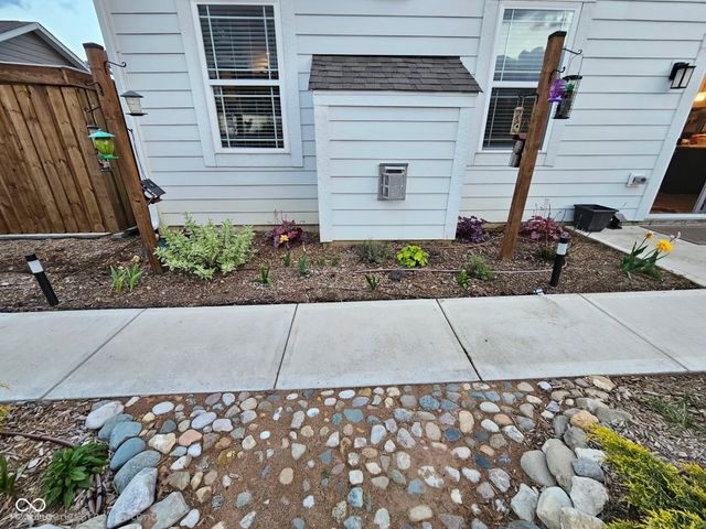 140 Waterford Court, Pendleton, IN 46064