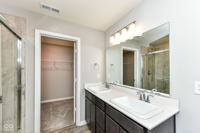 140 Waterford Court, Pendleton, IN 46064