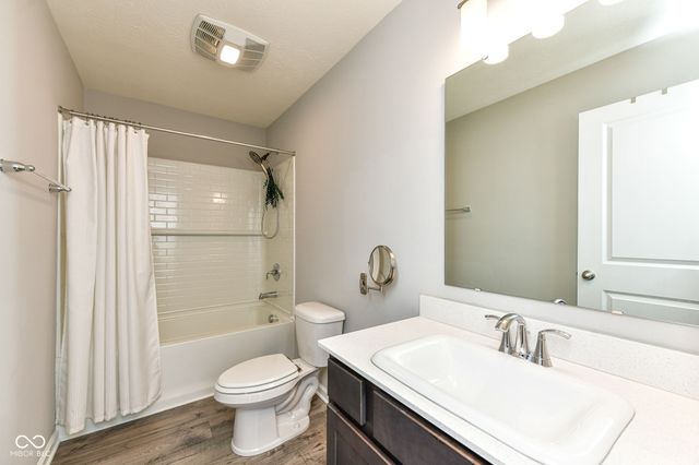 140 Waterford Court, Pendleton, IN 46064