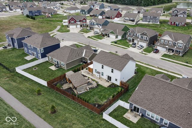 140 Waterford Court, Pendleton, IN 46064