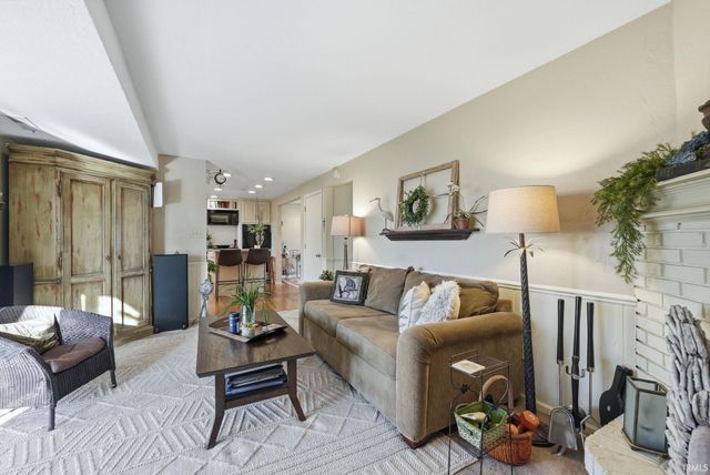 8825 Voyager Drive, Fort Wayne, IN 46804