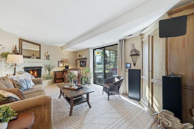 8825 Voyager Drive, Fort Wayne, IN 46804