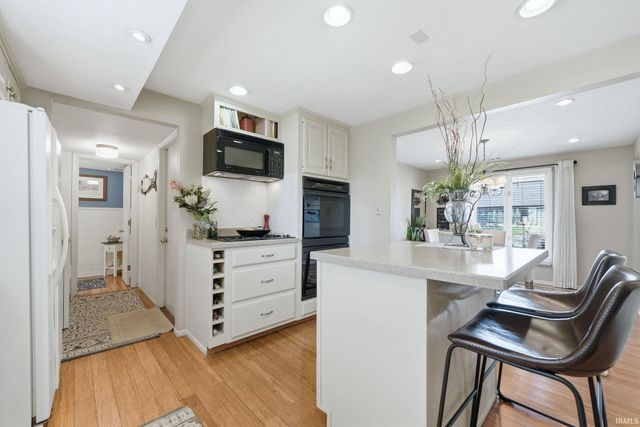 8825 Voyager Drive, Fort Wayne, IN 46804