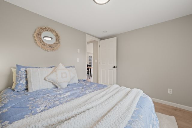 58 Handel Court, East Hartford, CT 06118